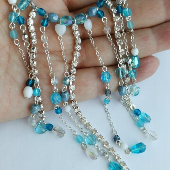 Vintage Czech blue and clear crystal cascade necklace - Picture 2 of 7